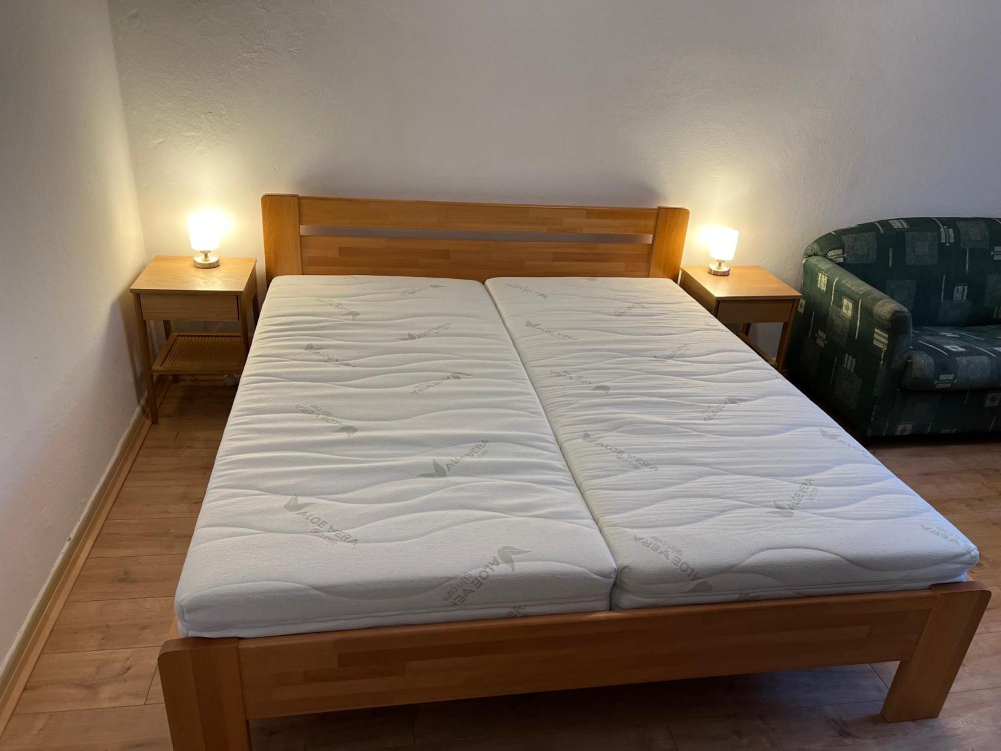 Apartman Rosniarka บันสกา ชีอาว์นีซา ภายนอก รูปภาพ