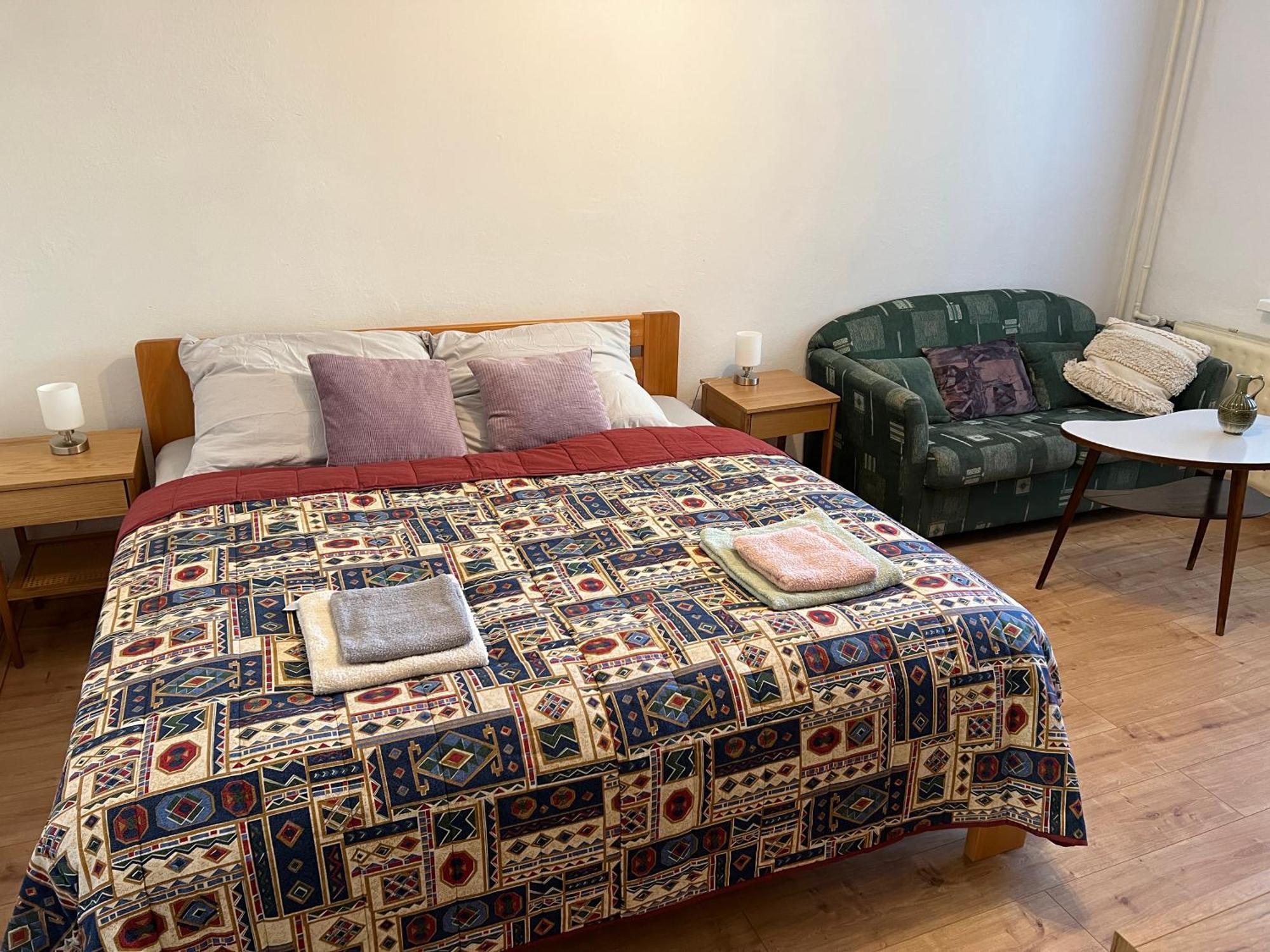 Apartman Rosniarka บันสกา ชีอาว์นีซา ภายนอก รูปภาพ